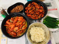 -龙巢盱眙龙虾·牛蛙·烧烤宵夜(八卦岭店)