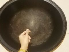 超大铁锅-王老六铁锅炖鱼(长春路店)