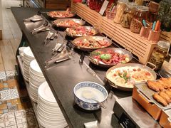 -松咖啡自助餐厅·松北香格里拉