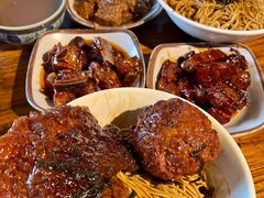 红烧狮子头-谷沙屋面铺