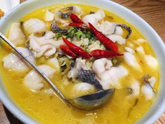 酸菜鱼-前海沿·青岛菜(大拇指广场石老人店)