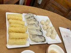 -濠轩阁特色生蚝火锅(水湾路店)