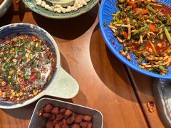 -包整·丝娃娃(一览甲秀楼风景店)