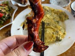 -黄记四更烤乳猪店