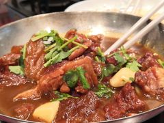 红焖牛腩煲-集贤门·徽菜(福田店)