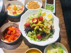 -明洞阿姨·韩式酱蟹烤肉·创意料理(三元桥店)