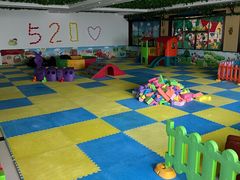 -兴芮温泉度假区