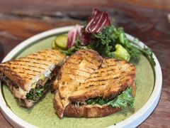 超级牛肉帕尼尼-O'mills Sourdough Bakery&Bistro(永嘉路店)