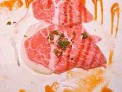 烤半生牛肉-渔荷食町·铁板烧料理(崂山万象汇店)