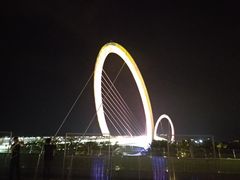 -南京眼步行桥