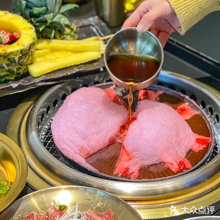 杭州探店｜一家能吃到熟醉的酷炫烤肉店 