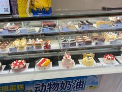 -85度C(生甜甜圈研究工坊·上海平凉店)