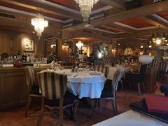 大堂-火车头法国西餐厅