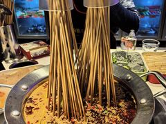 -钢管厂五区小郡肝串串香(奥克斯广场锦城万达店)