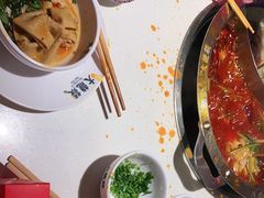 -大龙燚火锅(天安云谷店)