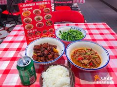 -笨豆腐居民楼菜馆•江西小炒(天津开发区店)