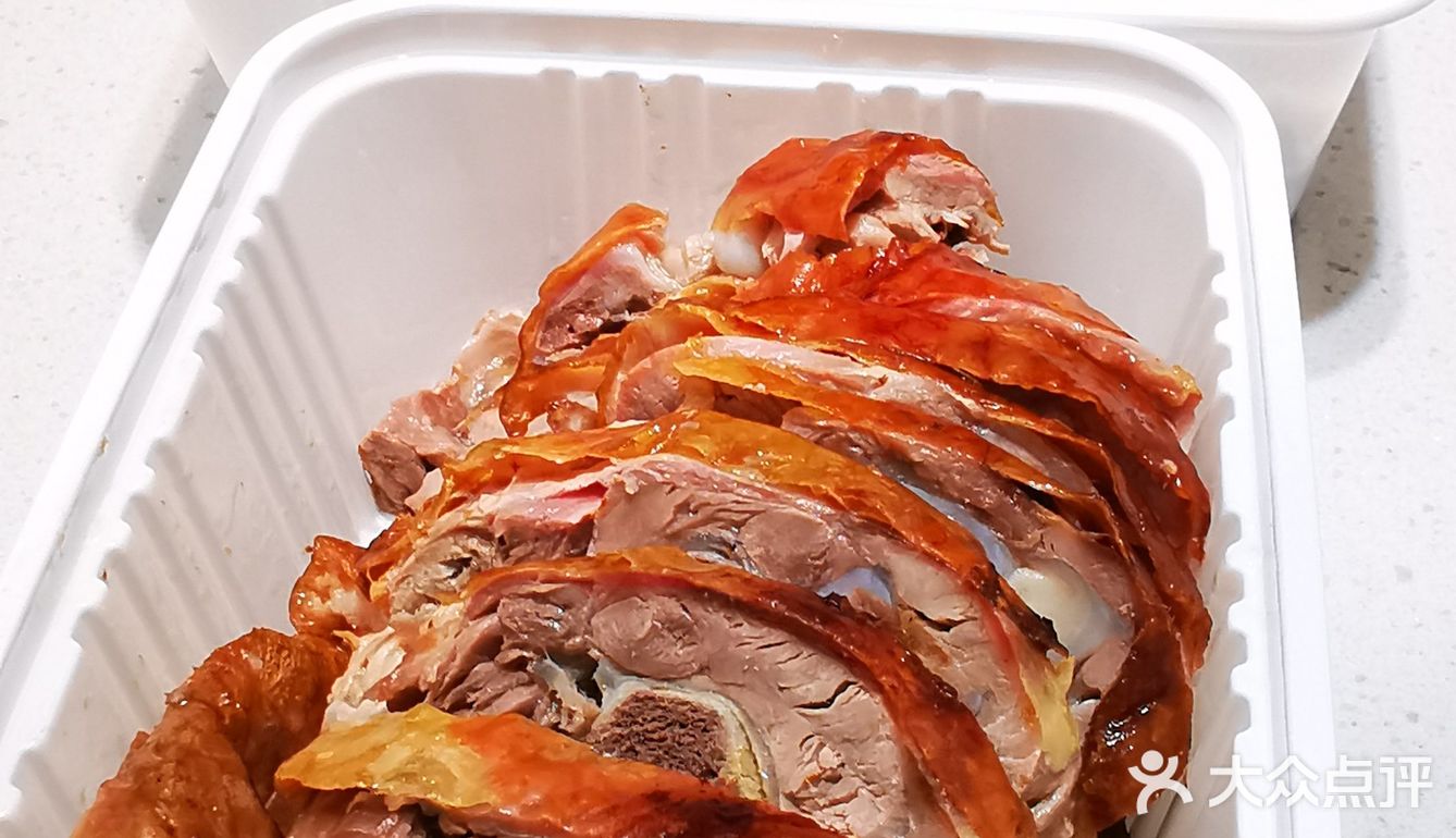 五一南京旅游⼁把佟大为同款徐家鸭子剁回家