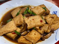 -芦茨金富饭庄·25年老字号·专做稻草鸡