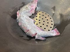 -老刘生态大鱼坊铁锅炖鱼(赛马场店)