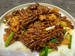 爆炒腰花-闫府私房菜·百年鲁菜(恒隆店)
