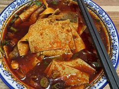 -老字号杨坡红油米线腊汁肉夹馍(东四道巷店)