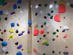 -ROCKPLUS攀岩馆(环宇城店)