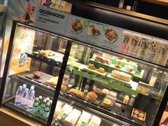 面包甜点陈列柜-星巴克(天津大悦城第二店)