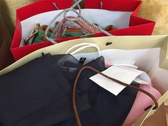 -王府井奥莱临潼小镇(临潼店)