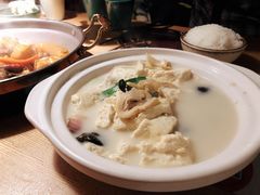 土家手掰柴火豆腐-吃饭皇帝大(解放西路店)
