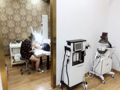 -苗方清颜痘肌研究所