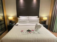 -三亚湾海居雅高铂尔曼度假酒店