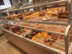 -好利来(万卉路店)