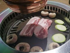 -香猪坊韩国烤肉专属门店(魏公村店)