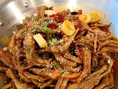 -张大师鸭爪爪特色干锅(南湖店)