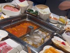 -海底捞火锅鲜切牛肉主题店(长寿路店)