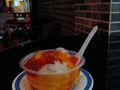 木瓜雪耳加桃胶-百花传统甜品店(原址店)