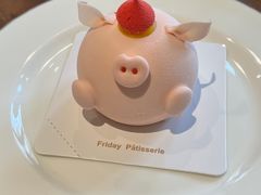 -Fridi Patisserie Cafe