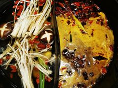 -钢管厂五区小郡肝串串香(南山店)