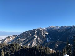 -丝绸之路山地度假区滑雪场