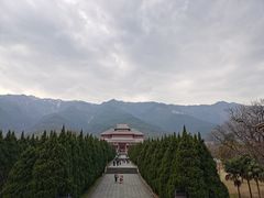 -三塔倒影公园