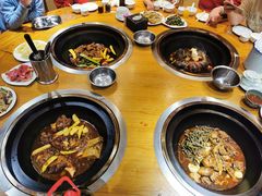 -缘福乡村铁锅炖民宿(八达岭店)
