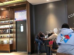 -星巴克(南京弘阳购物中心店)