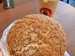 咖啡菠萝包-Dough&Joe团憩(瑞虹天地月亮湾店)