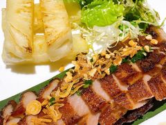 西贡炭烧烤猪颈肉配菠萝-美奈小馆·东南亚菜(福田星河COCO Park店)