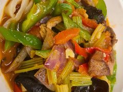 -新粤新疆菜清真餐厅(拱北店)