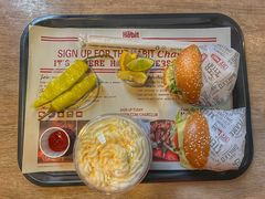 奶昔-The Habit Burger Grill 哈比特汉堡(复兴soho店)