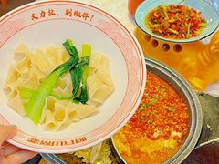 -阿瓦山寨·湘菜现炒·剁椒鱼头王(咸阳总店)