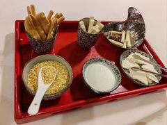 -九十九顶毡房(阜石路店)