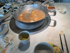 -左庭右院鲜牛肉火锅(浦江欢乐颂店)