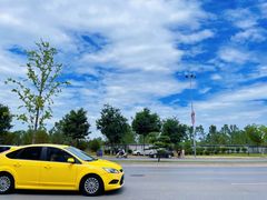 -王府井奥莱临潼小镇(临潼店)